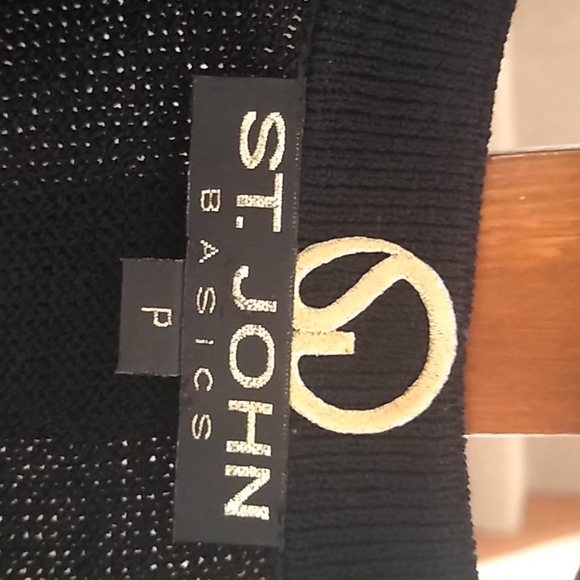 St. John Knit Black Jacket SX P. - Picture 3 of 7